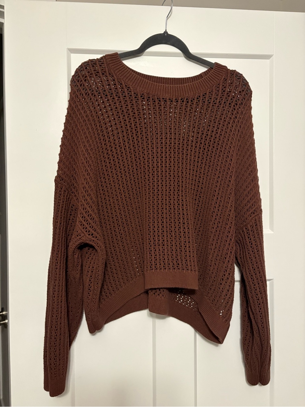 Old Navy Open-Knit Crewneck Sweater in Rich Brown